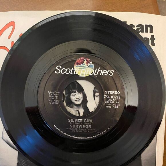 Vintage American heartbeat Eye of the tiger vinyl - Picture 3 of 4